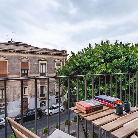 Ursino Apartment With Balcony By Wonderful Italy Catánia Buitenkant foto