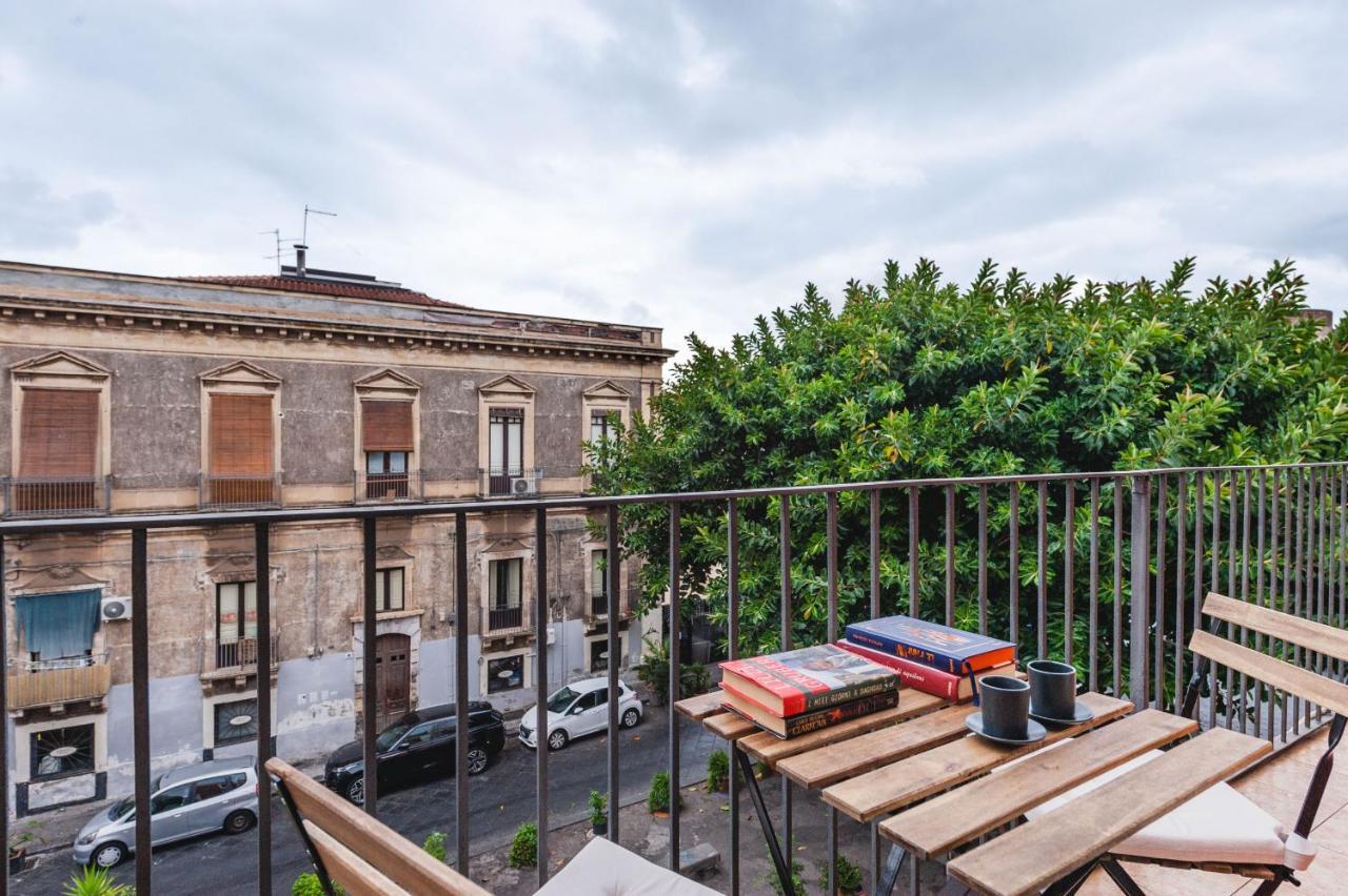Ursino Apartment With Balcony By Wonderful Italy Catánia Buitenkant foto